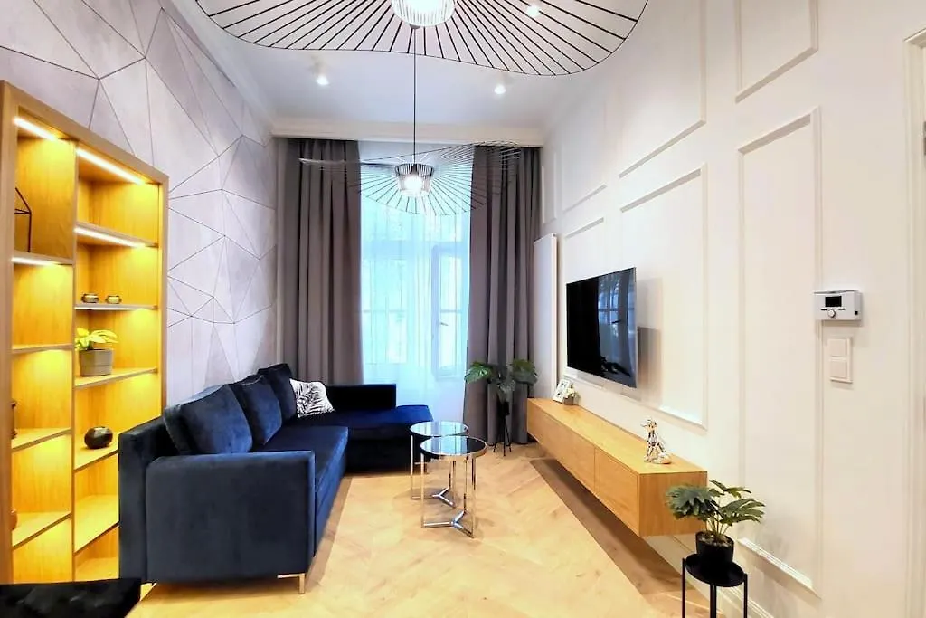 Exclusive, Unique Apartment, 2 Bathrooms, 105Sqm Krakow Apartment