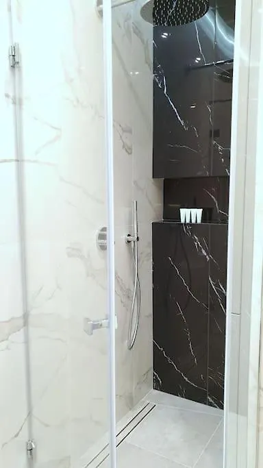 Exclusive, Unique Apartment, 2 Bathrooms, 105Sqm Krakow Apartment